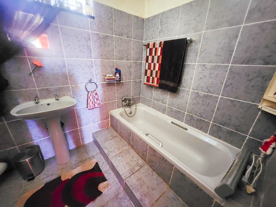 4 Bedroom Property for Sale in Stilfontein North West